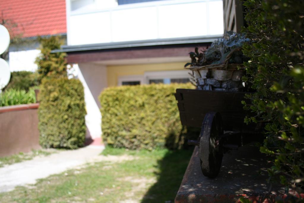 Haus Stricker Lägenhet Sagard Rum bild